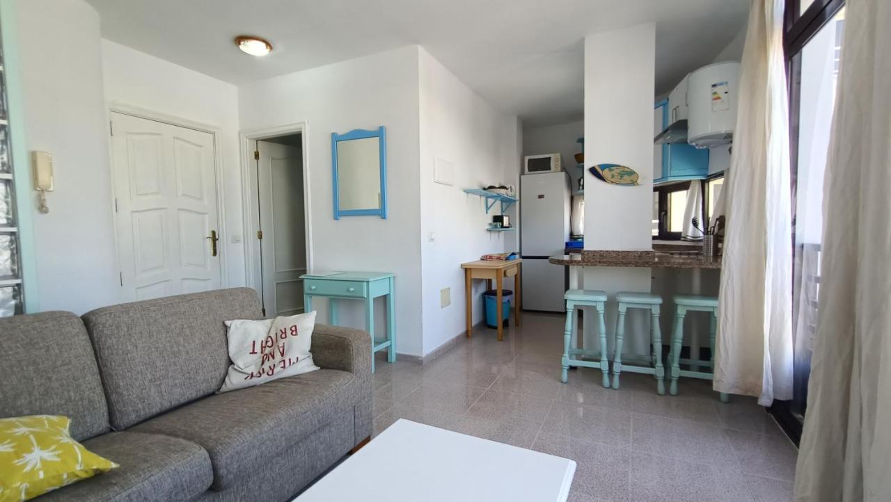 Alquilaencanarias El Medano Beach 1 エクステリア 写真